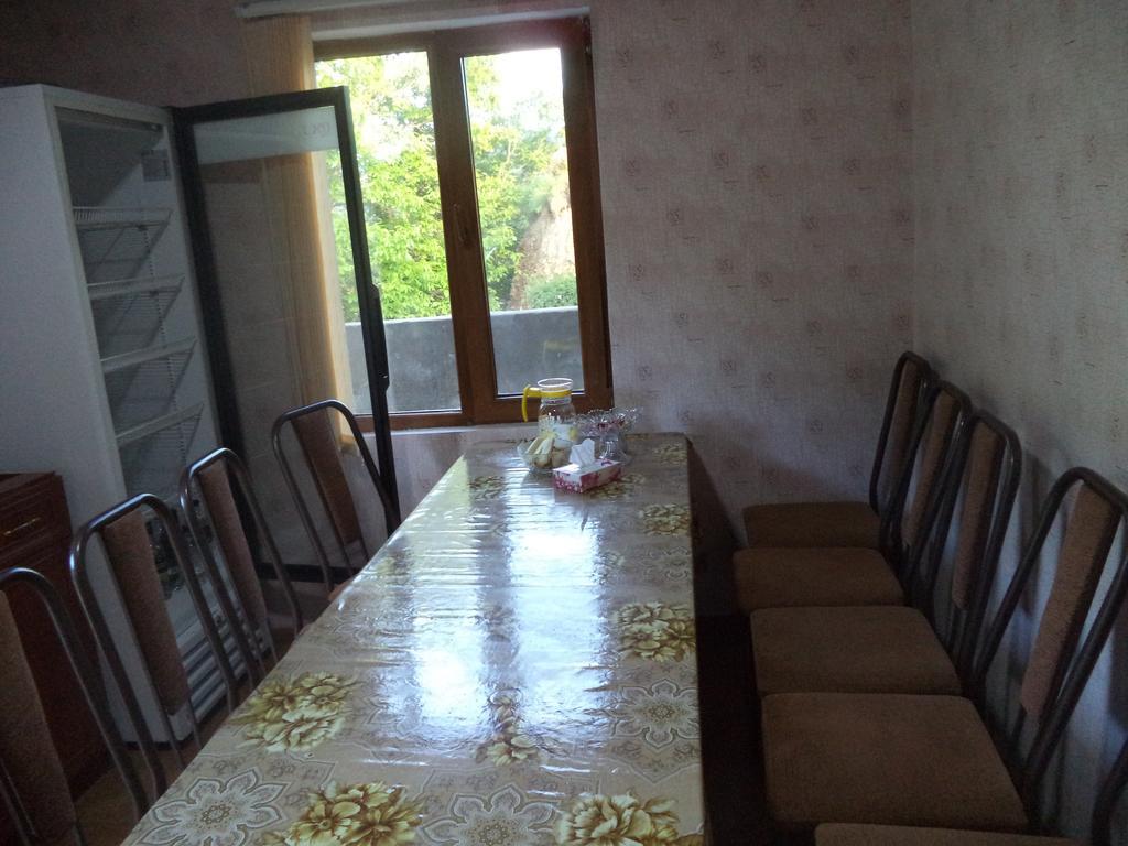 Tatev 1 Bed And Breakfast Esterno foto